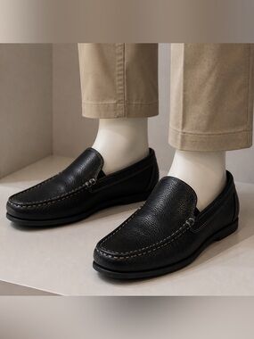 Bass Black Leather Loafers Men’s 9.5 Driving Moc Slip On